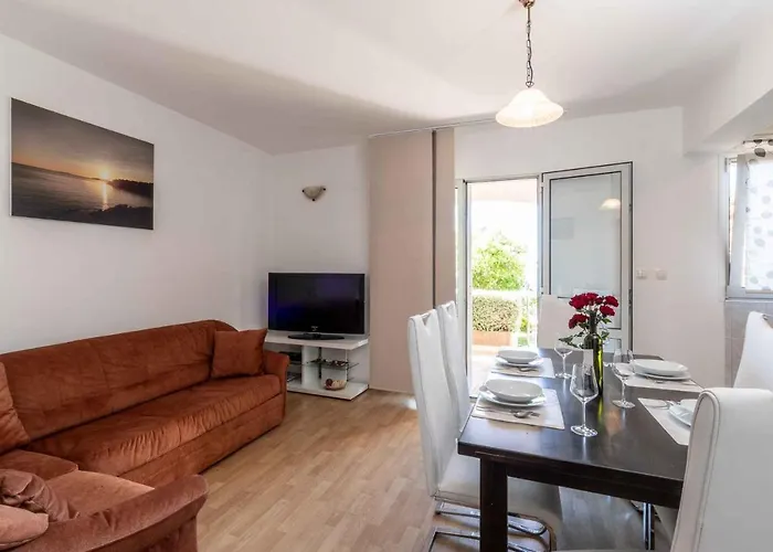 In - Insel Korcula 6372 Апартаменты *