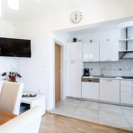 Apartment In - Insel Korcula 6372 Prizba